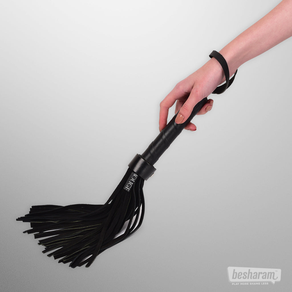 Rouge Short Suede Flogger