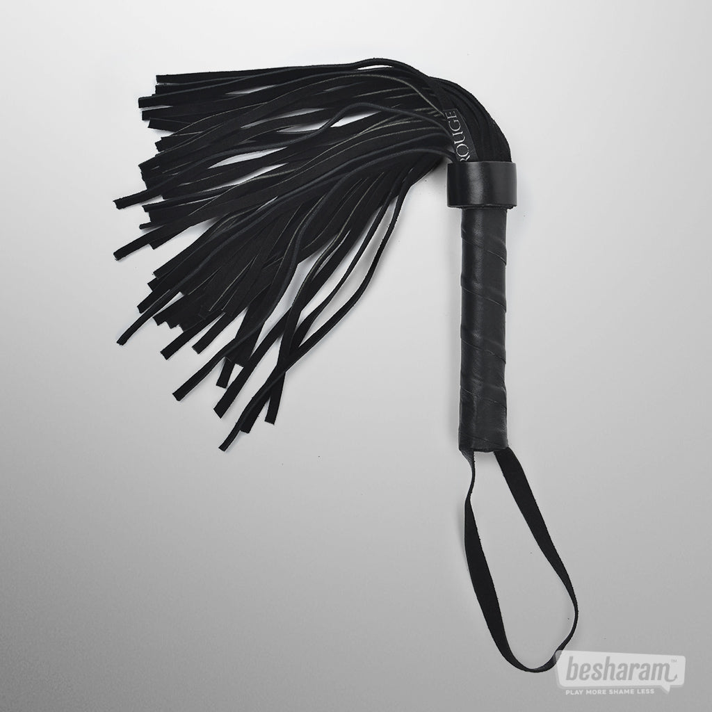 Rouge Short Suede Flogger