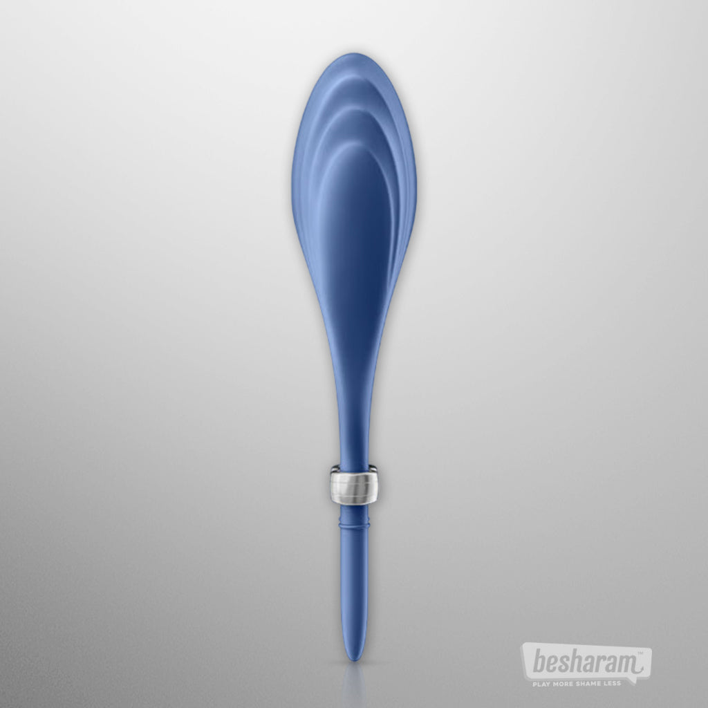 Satisfyer Duelist Adjustable Cock Ring side view in blue body-safe silicone