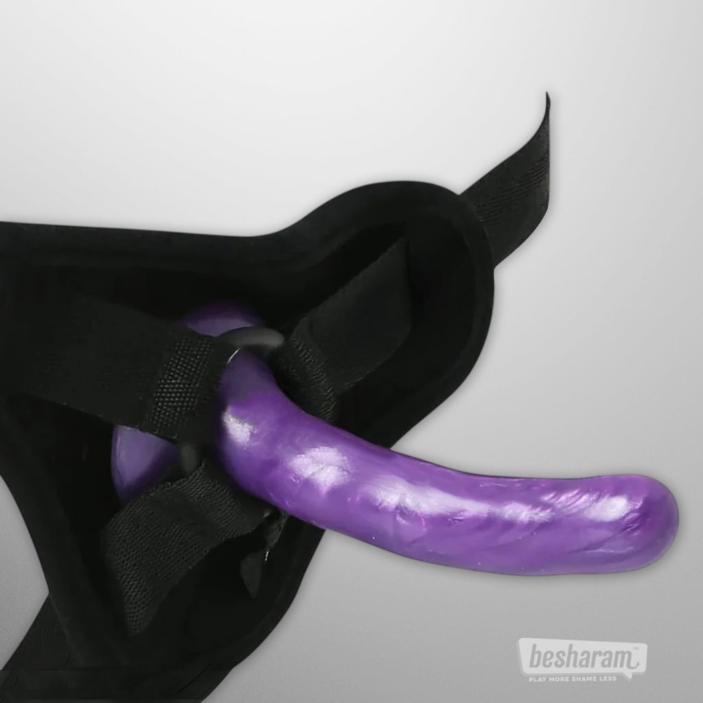 Close-up detail view of the Sportsheets New Comer&